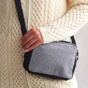 Kilkenny Design Katherine Double Zip Wool Crossbody Bag – Grey Herringbone
